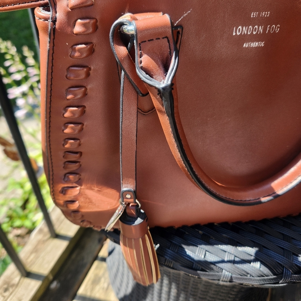 Women's London Fog  Handbag - Picture 2 of 13